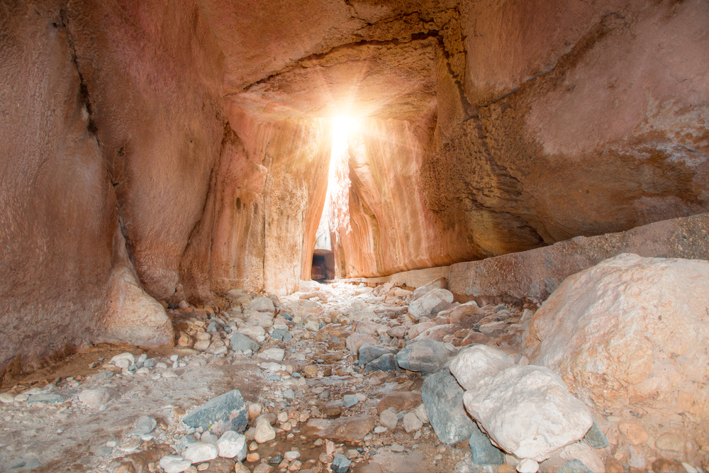 Туннель Титус в Хатае привлекает туристов своей историей